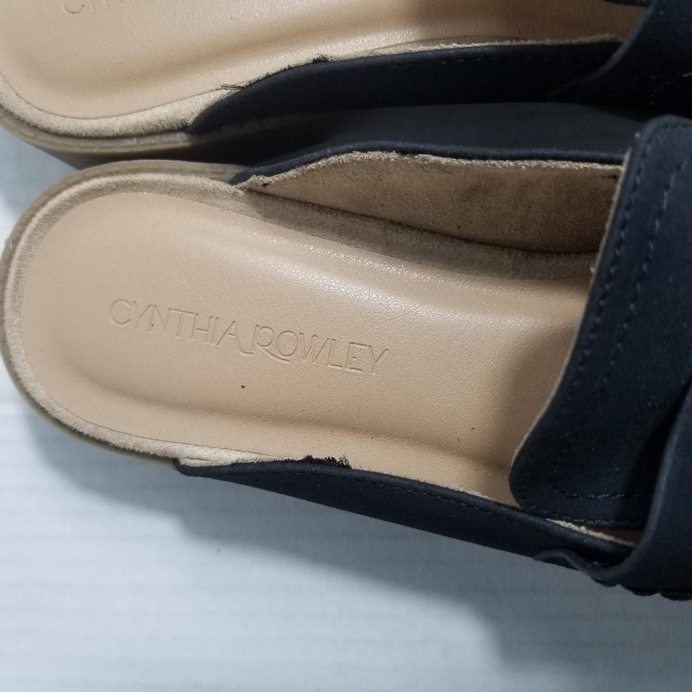 CYNTHIA ROWLEY WOMEN'S SMALL HEELED MULES SIZE 8.5 - Picture 2 of 10
